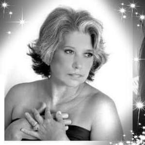 Meet your Posher, Yolanda